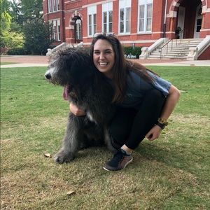 Meet your Posher, Melissa